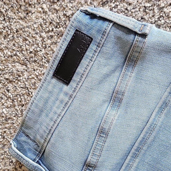 A&F High Rise Super Skinny Jeans - Picture 2 of 4